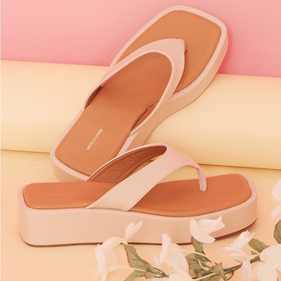 PLATFORM SANDALS - Picture 2 of 2